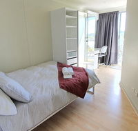 Private modern room - Plaza Building- in City Centre - Suburb Australia