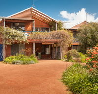 Rainbow House - Suburb Australia