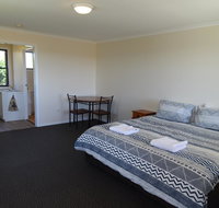 Redgate BB - Suburb Australia