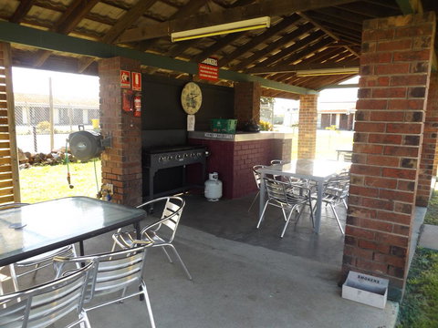 Rivergum Motel - Suburb Australia 3