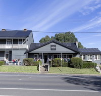 Robertson Public House and Kitchen - Suburb Australia
