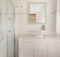 Sapphire Waters Unit 3 - Suburb Australia