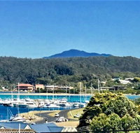 Scarlets by the Sea - Suburb Australia