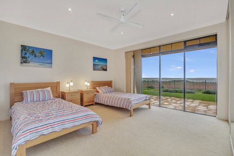 Seaglass - Sellicks Beach - Suburb Australia 1