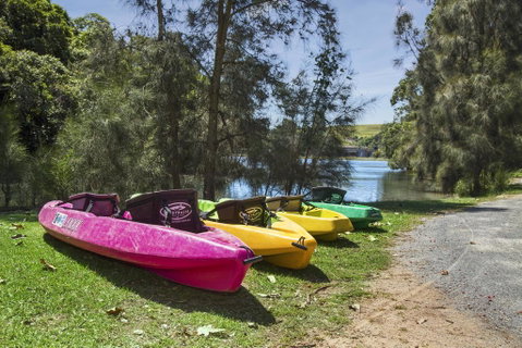 Seven Mile Beach Holiday Park - Suburb Australia 3
