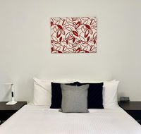 Sevens Avenue Guest House - Suburb Australia