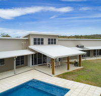 Skyline Farm House - Suburb Australia