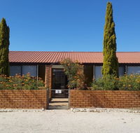 Smoky Bay Holiday House - Suburb Australia