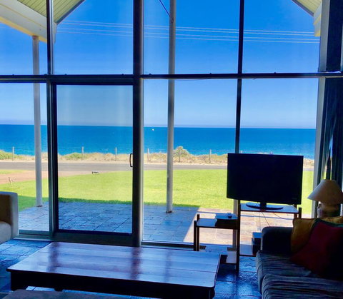 South Beach House 2 - 11 Gold Coast Drive - Suburb Australia 0