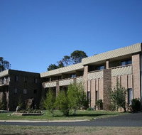 Southern Cross Motor Inn Tourist Park - Suburb Australia