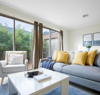 Spacious Lovely 5Beds homePoint Cook - Suburb Australia