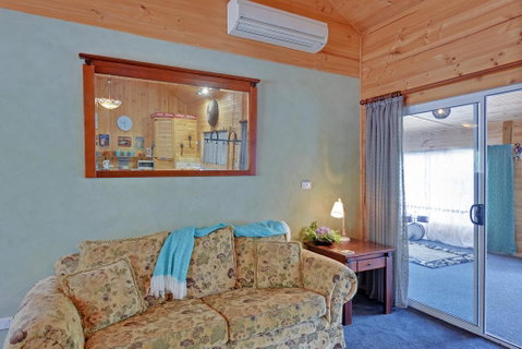 Stony Rise Cottage B&B - Suburb Australia 2
