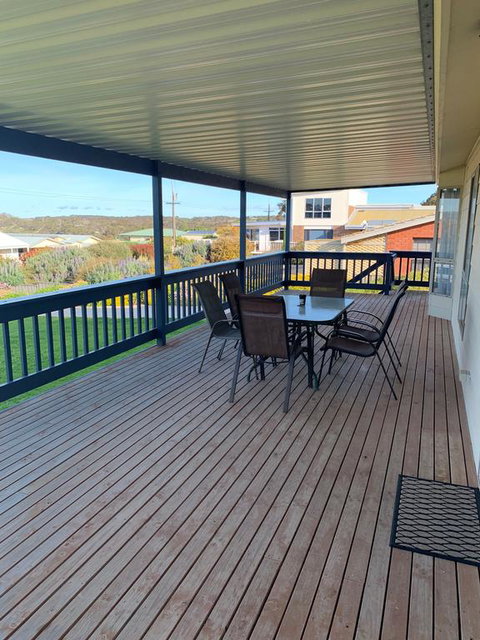 Sunny Brae - Suburb Australia 2