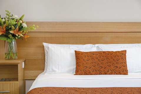 Sunseeker Motor Inn - Suburb Australia 0
