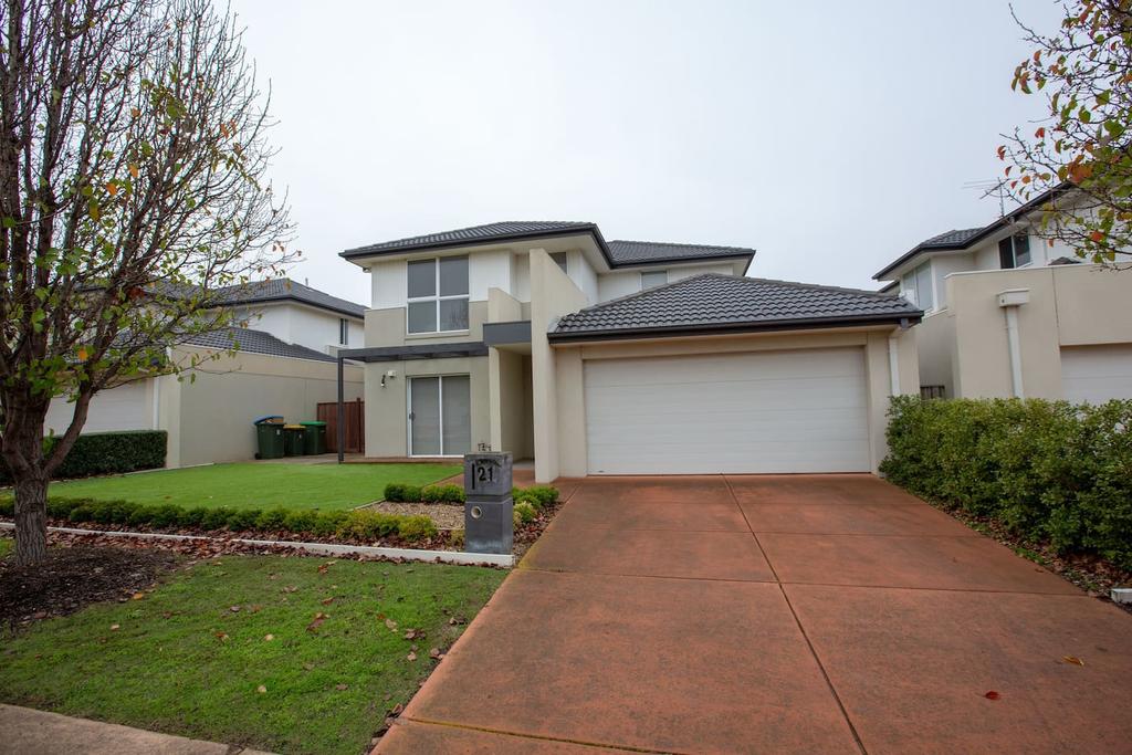 Accommodation Point Cook VIC Suburb Australia