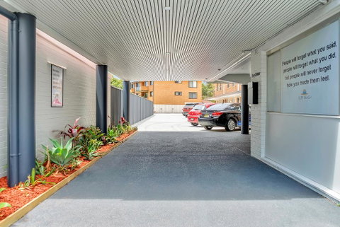 Surf Beach Motel Port - Suburb Australia 1
