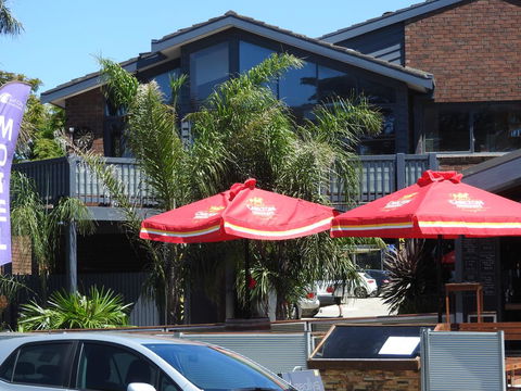 Surf City Motel - Suburb Australia 1
