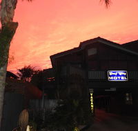 Surf City Motel - Suburb Australia