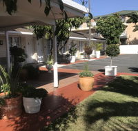 Surf Street Motel - Suburb Australia