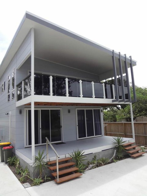 Surfmist - Suburb Australia 3
