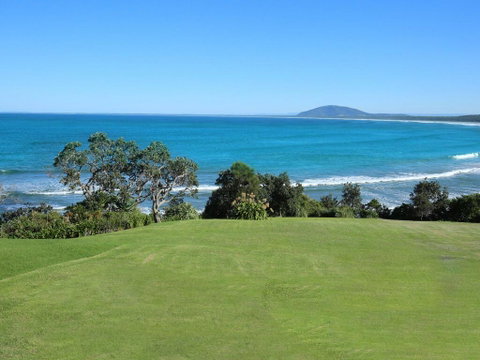 Surfrider - Suburb Australia 3