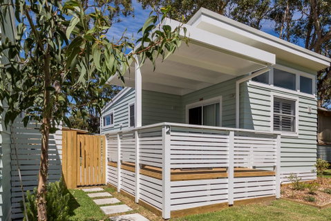 Surfside Cudmirrah Beach - Suburb Australia 0