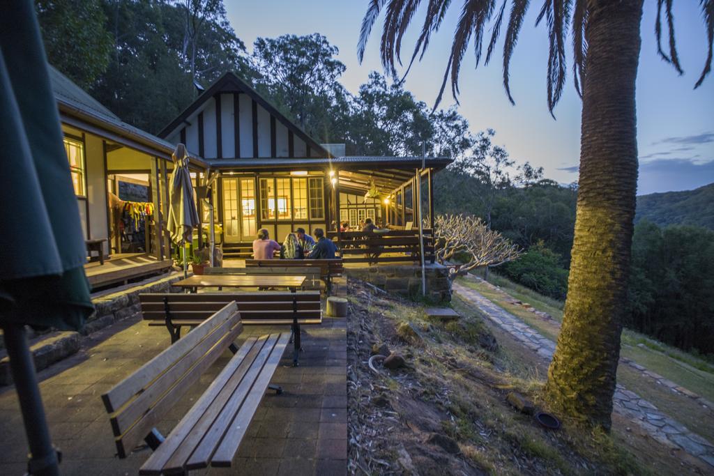 Lovett Bay NSW Suburb Australia