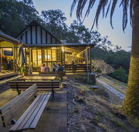 Sydney Pittwater YHA - Suburb Australia