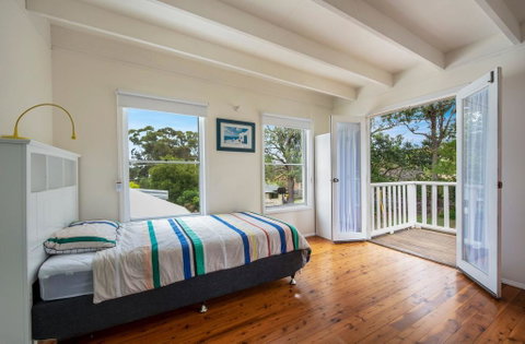 Tallwood Ave 77 Mollymook - Suburb Australia 0