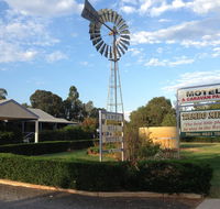 Tambo Mill Motel  Caravan Park - Suburb Australia