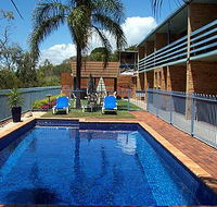 Tannum On The Beach Motel - Suburb Australia
