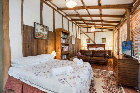 Taradale House Estate - Suburb Australia 1