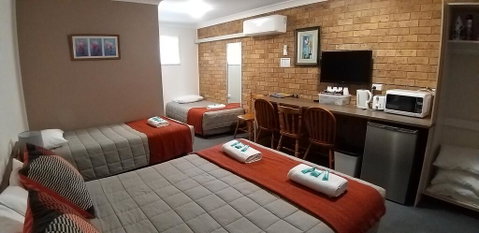 Taree Country Motel - Suburb Australia 3