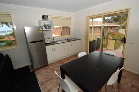 Telopea Cottage - Suburb Australia 3