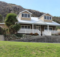 The Ark Stanley Luxury Bed and Breakfast - Suburb Australia