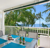 The Beach House 3BR Waterfront Apartment Own WIFI - Suburb Australia