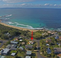 The Beach House in Berrara - Suburb Australia