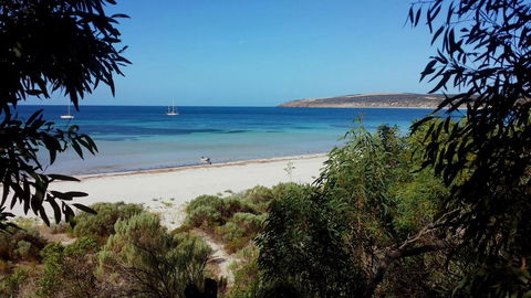 The Beach Shack - Suburb Australia 1