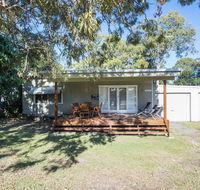 The Beach Shack on Spenser - Suburb Australia