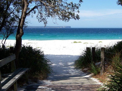 The Break Beachside - Suburb Australia 2