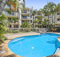 The Burlington Holiday Apartments - Suburb Australia