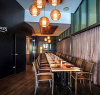 Dundees Restaurant on the Waterfront - Suburb Australia