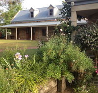 The Coach House on River and Park - Suburb Australia