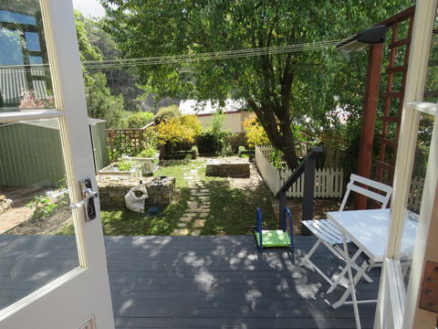The Cottage South Hobart - Suburb Australia 1