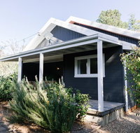 The Farm House at Springfield - Suburb Australia