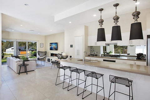 The Grape Escape - Suburb Australia 0