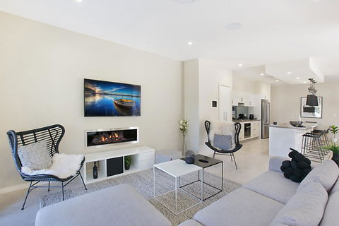 The Grape Escape - Suburb Australia 3