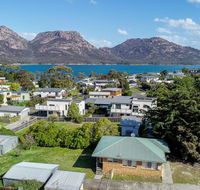 The Hazards Beach Escape - Suburb Australia