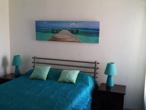 The Headlands 10 - 2 BDRM Apt Across From Alex Beach - Suburb Australia 3