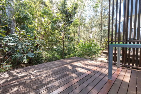 The Island Shack - Suburb Australia 2